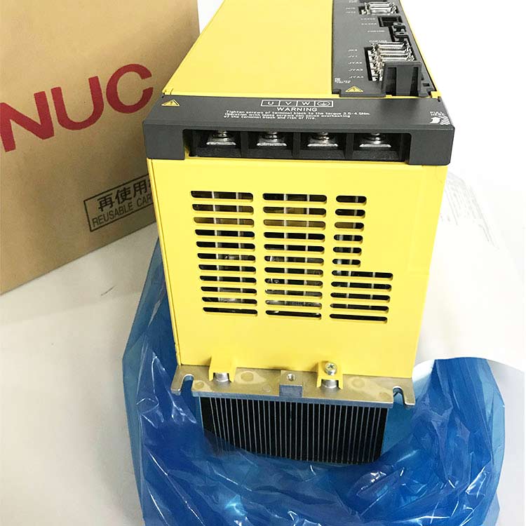 A06B-6220-H022 FANUC AC Servo Drive Servo Amplifier Module